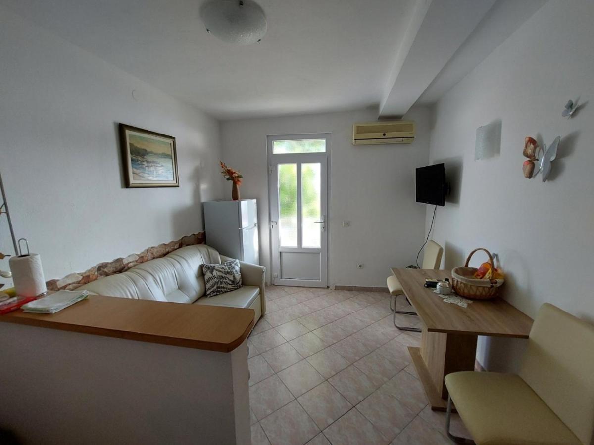 מליני Apartments With A Parking Space Plat, Dubrovnik - 4776 מראה חיצוני תמונה
